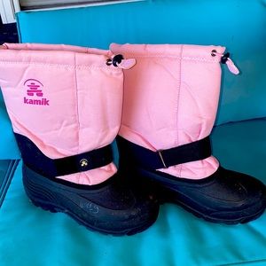 Women’s snow boots